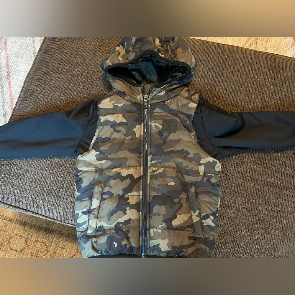 Under Armour Camouflage Puffer Jacket